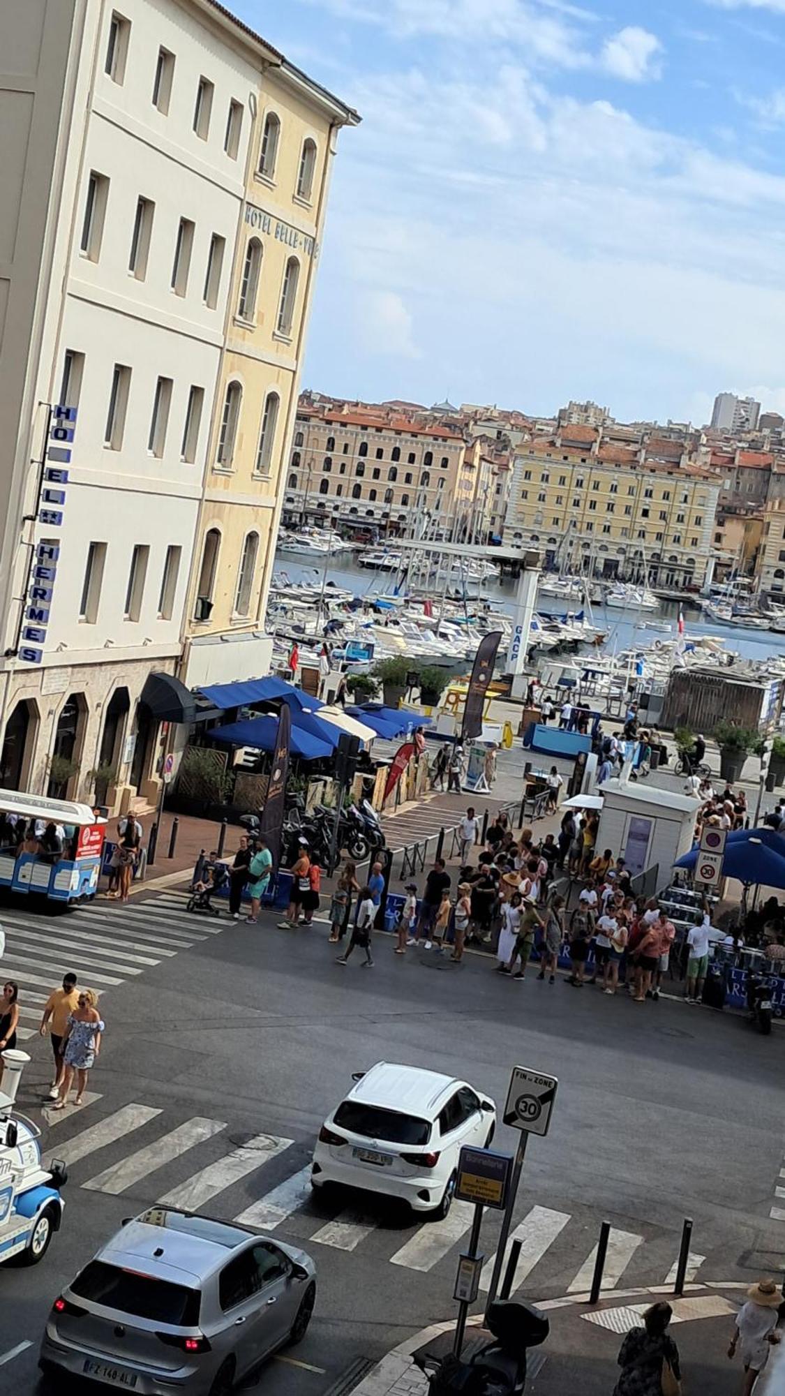 Studio Au Coeur Du Vieux Port Marselha Exterior foto